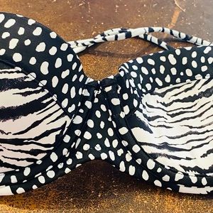 Victoria’s Secret Black & White Polka Dot/Zebra Bikini Top EUC NWOT SZ 34B